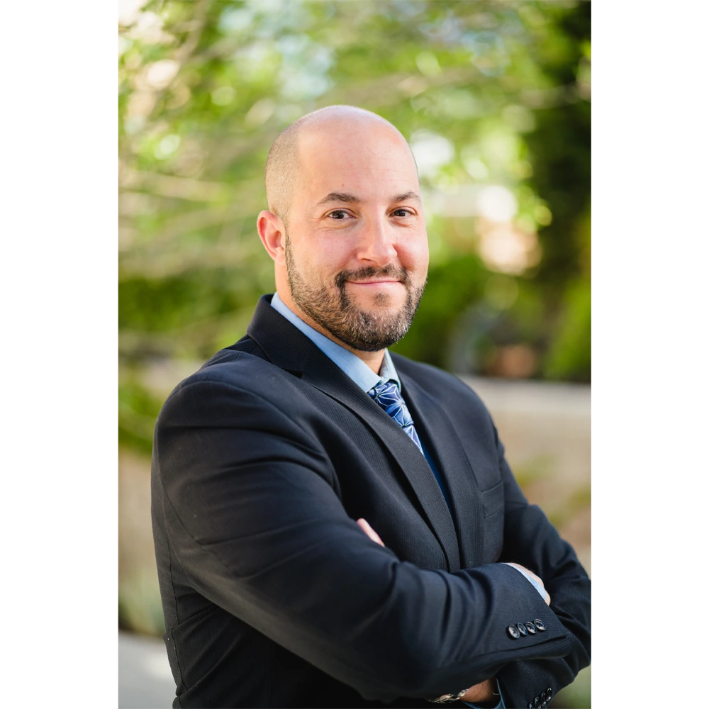 Garland_Headshot https://moretherapy.technadigital.com/wp-content/uploads/2025/08/Garland_Headshot.webp